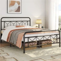 Yaheetech Full Size Vintage Metal Bed Frame With Headboard, Black